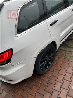 جيب جراند شيروكي